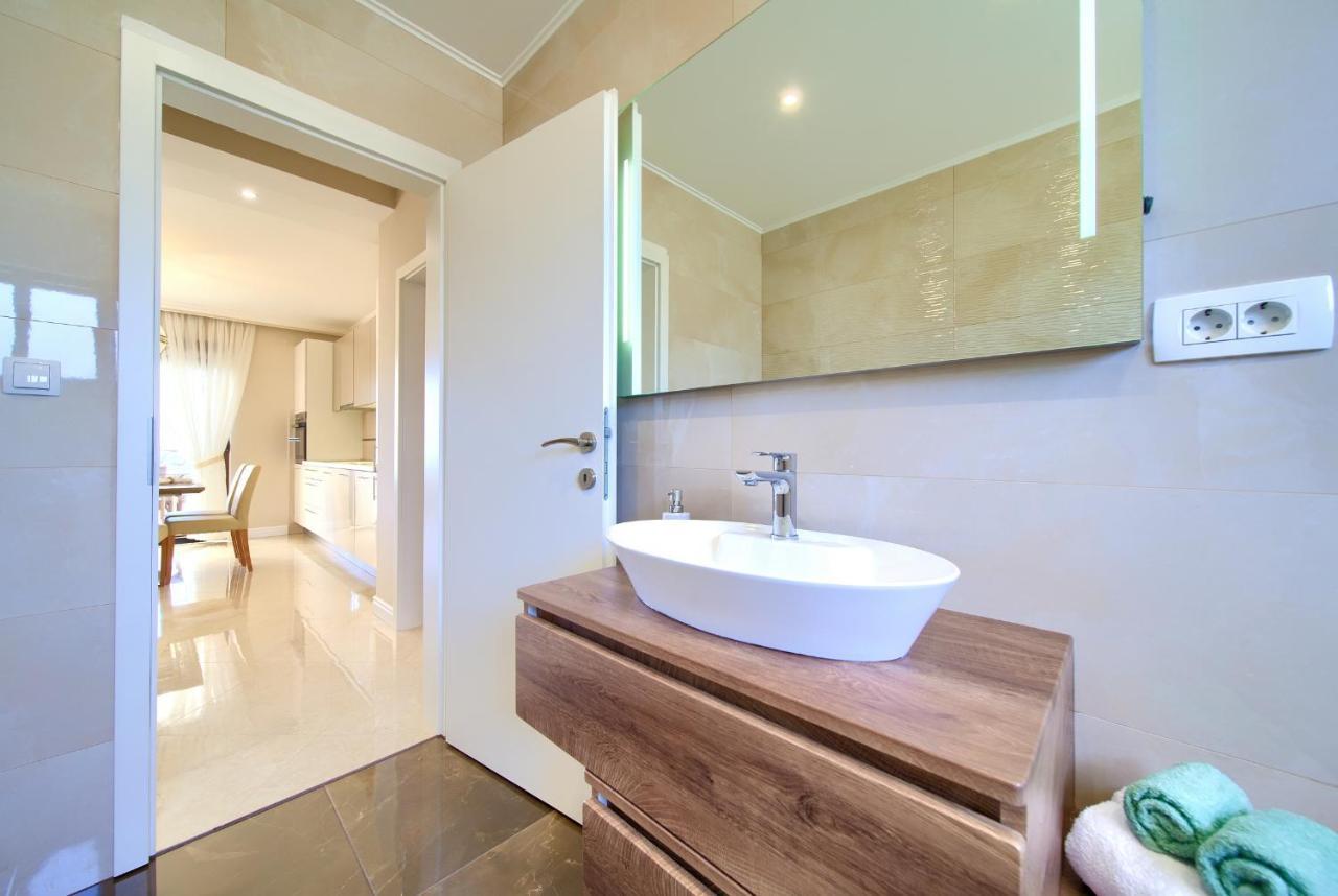 Luxury Apartments Villa Stina Pinezići 외부 사진
